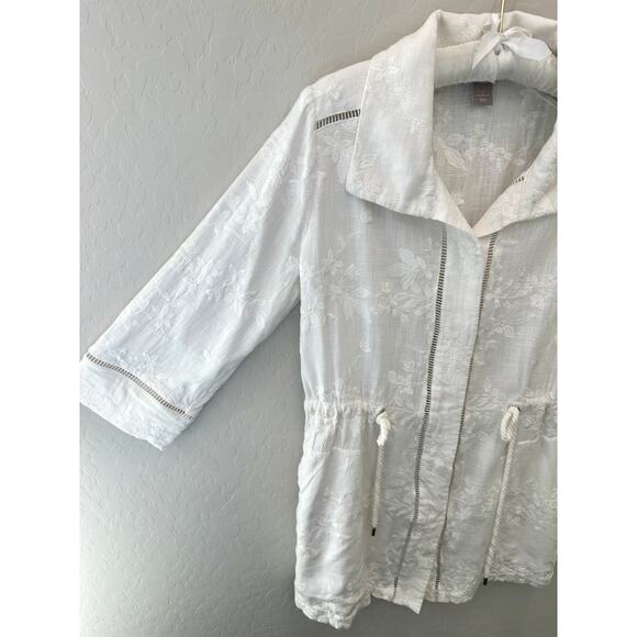 CHICO’S | White Embroidered Button Jacket Top Drawstring Waist | Size 0 Small - Picture 3 of 7